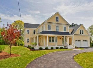 2652 Massachusetts Ave, Lexington, MA 02421