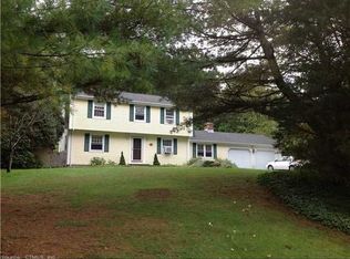 10 Winston Rd, East Lyme, CT 06333