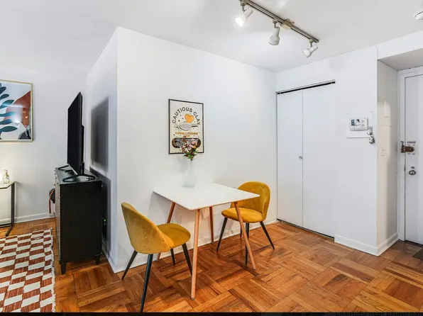 170 East 88th Street image 5 of 16