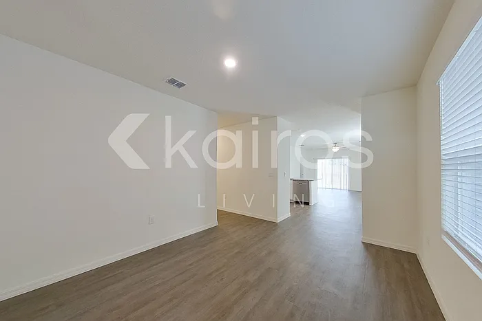 32142 Katelin Cir — Photo 3