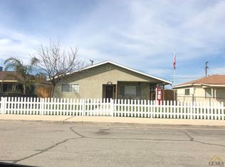 2202 4th St, Wasco, CA 93280