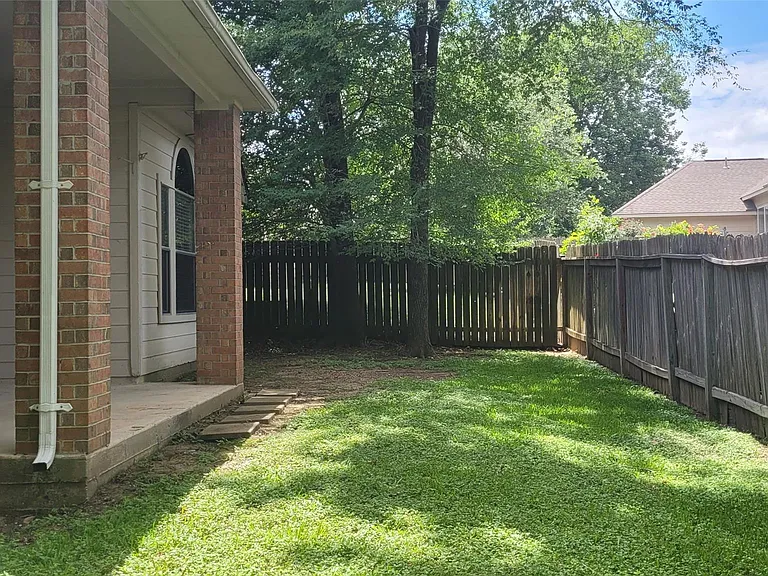 3825 Evergreen Way — Photo 25