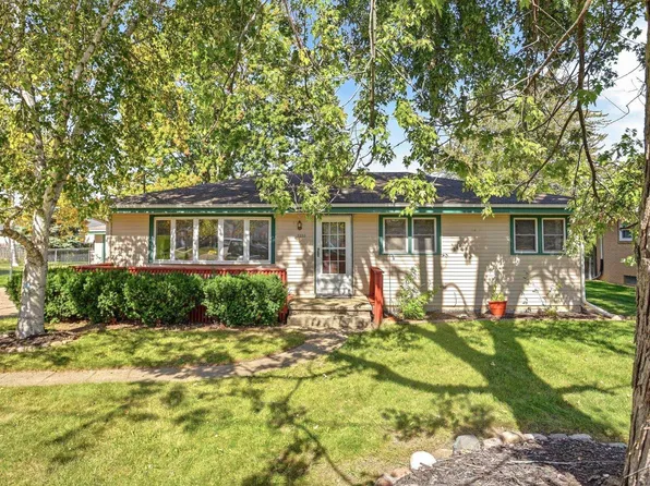 2222 Plainview Dr, Saginaw, MI 48603