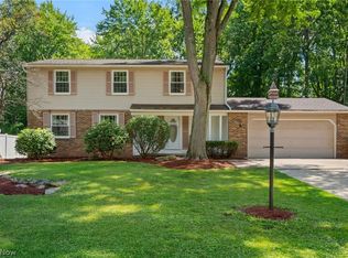 1370 Bittersweet Dr NE, Warren, OH 44484