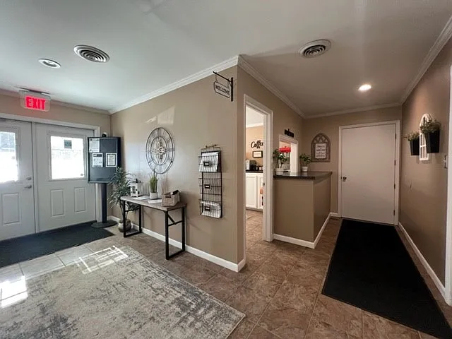 Van Buren Estates — Photo 4