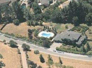 27 Oak Valley Dr, Novato, CA