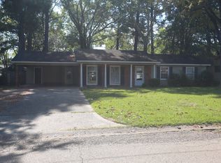 1331 Springdale Dr, Jackson, MS 39211