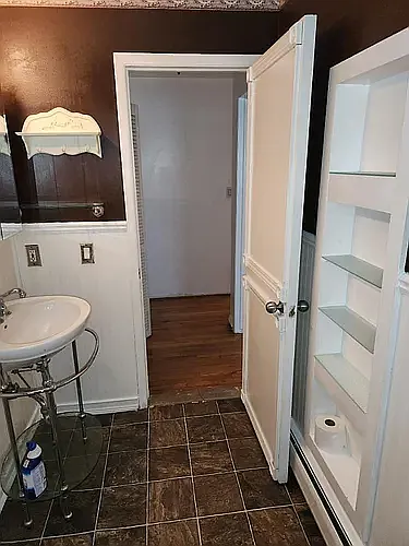 1 bed, 655 sqft, $975 — Photo 3