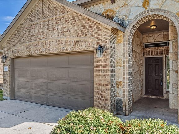 4th image of 4640 Tiddle Ln