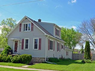 1456 Grignon St, Green Bay, WI 54301