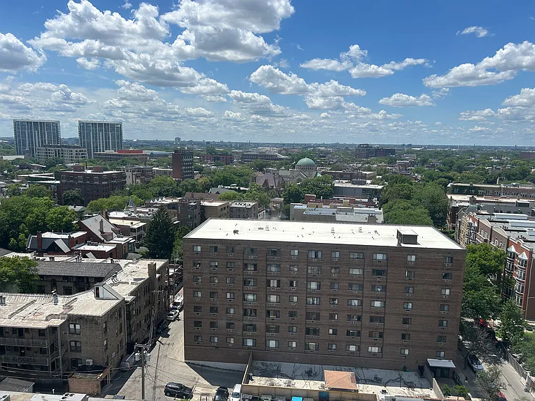 2555-60 N Clark St #4-1504 — Photo 34