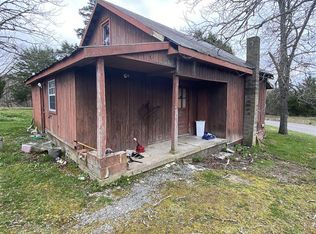 1690 Joe Scott Rd, Burkesville, KY 42717