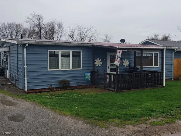 106 Petrick Ave, Mingo Junction, OH 43938