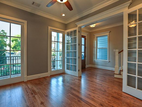 5th image of 416 W 18th St