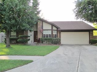 4202 W Peachfield Cir, Houston, TX 77014