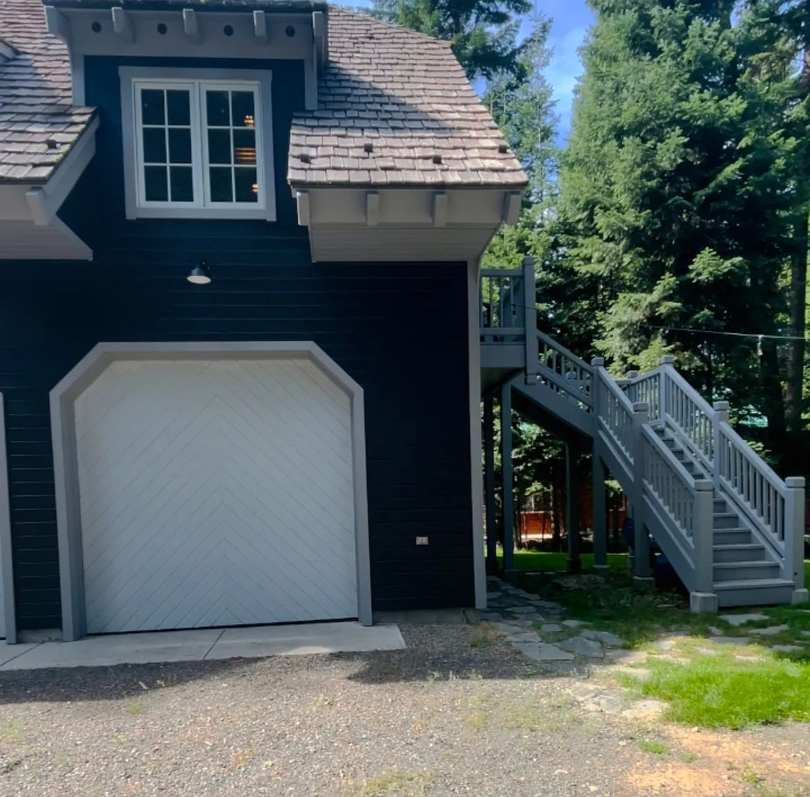 2 bed, 960 sqft, $1,200 — Photo 1