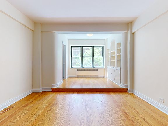 4th image of 141 E 56th St APT 3E