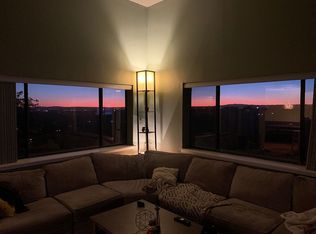 521 Pinon Creek Rd SE, Albuquerque, NM 87123