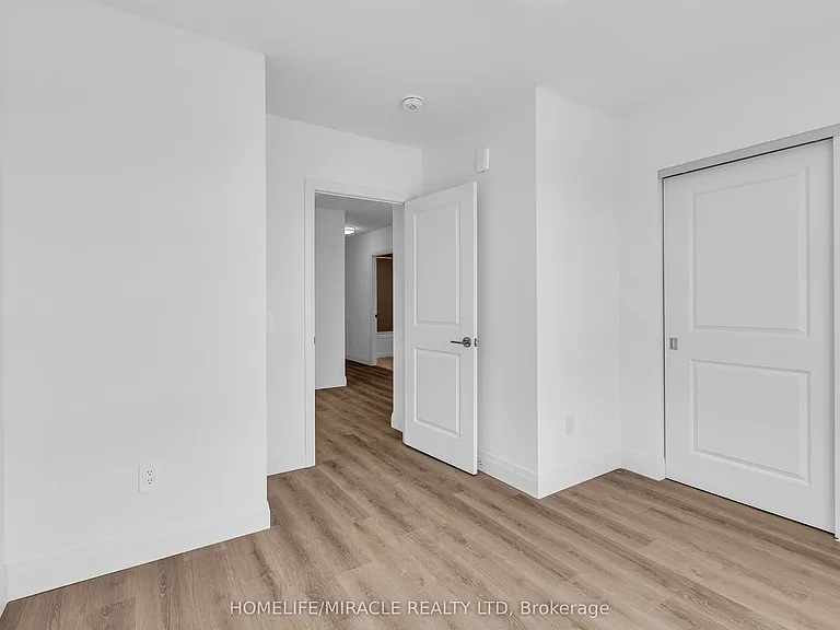 1333 Weber St E #413 — Photo 9