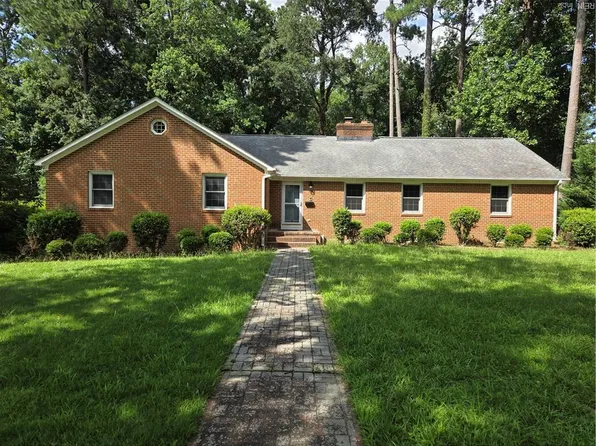 1102 Pine Valley Dr, Suffolk, VA 23434