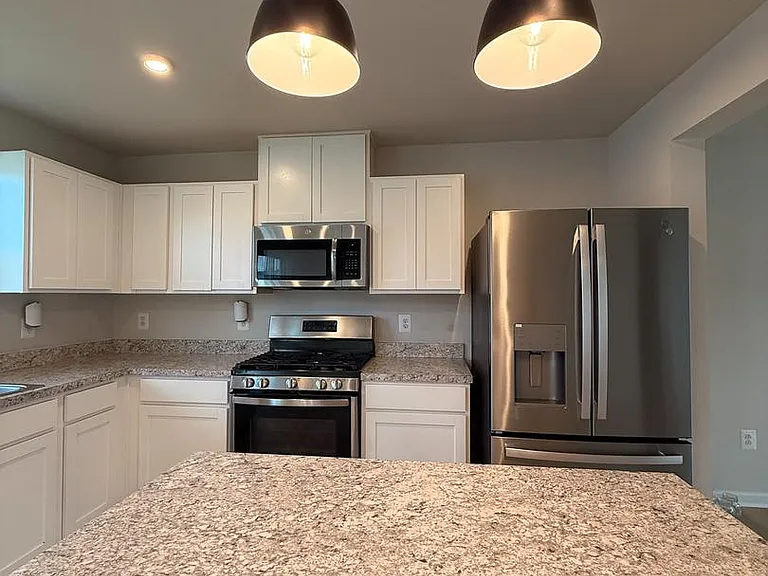 14 Snickers Ct — Photo 4