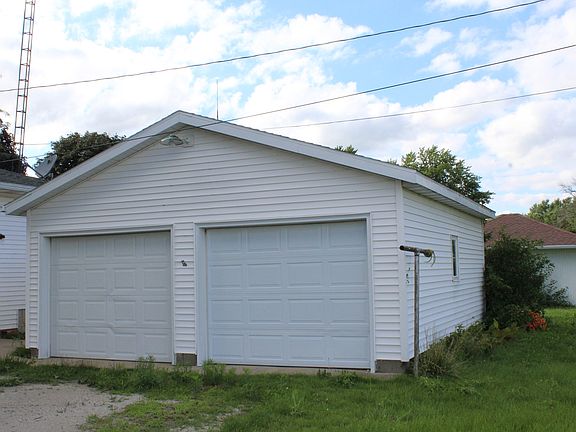2nd image of 113 S McNeil St