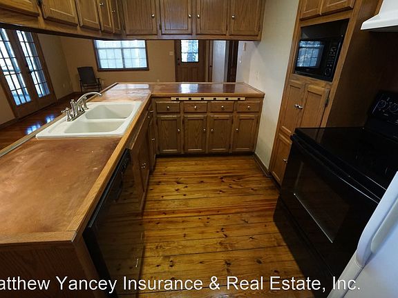 5th image of 1013 Pernot St