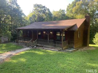 190 Meadow Dr, Henderson, NC 27537