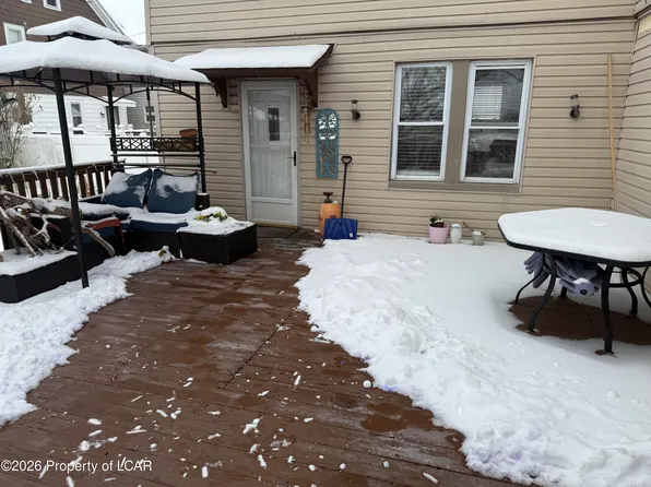 239 Lincalis St, West Hazleton, PA 18202