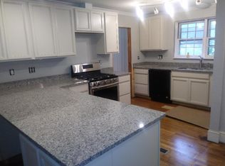 201 Idlewood Dr, Kannapolis, NC 28083