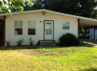 336 Saint Lawrence Dr, Ballwin, MO 63021