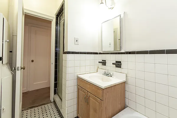 Sold by Century 21 American Homes | media 7