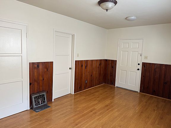 2nd image of 9173 1/2 E Las Tunas Dr