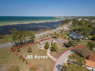 103 Sunset Cir, Port Saint Joe, FL 32456