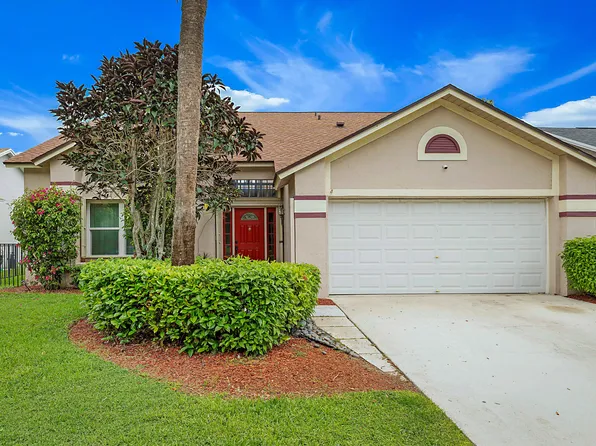 3570 Woods Walk Boulevard, Lake Worth, FL 33467