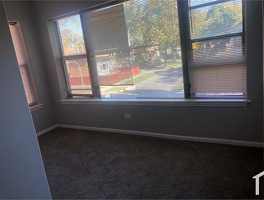 3rd image of 7700 S Saginaw Ave APT 2N