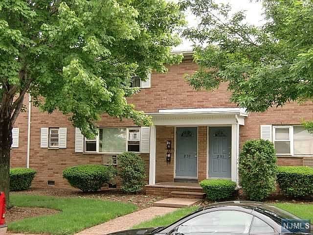 1st image of 2-3 Virginia Dr #A