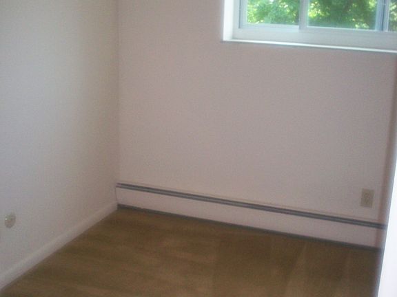 1st bedroom