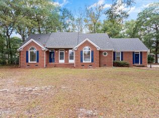 172 Gooseneck Rd W, Rocky Point, NC 28457