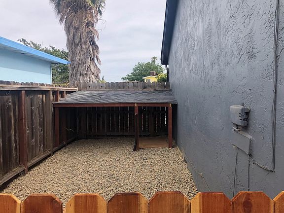 4th image of 224 E Pacific Ave