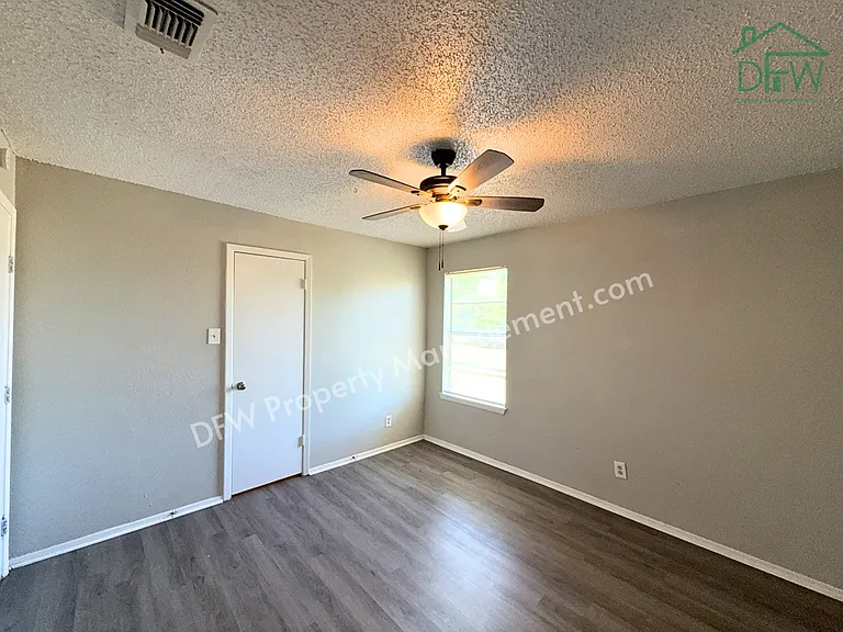 219 Fry St #12 — Photo 11