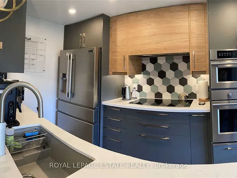 35 Queenslea Dr #70 — Photo 6