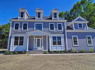 5 Ammidon Rd, Mendon, MA 01756