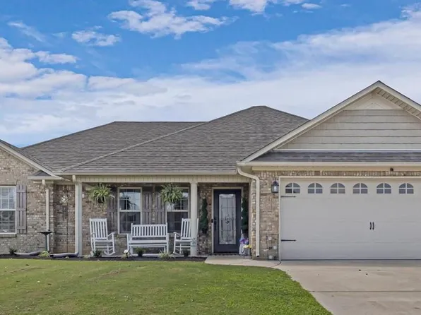 28280 Hinton Ln, Toney, AL 35773