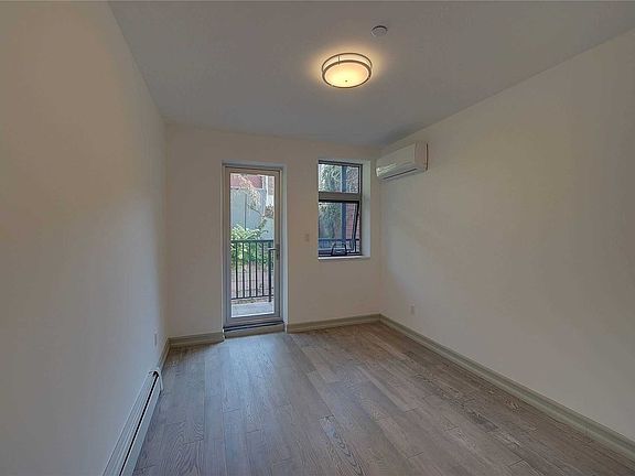 5th image of 57-67 Xenia St #1F
