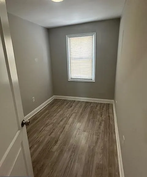 1416 Eastern Ave NE — Photo 6