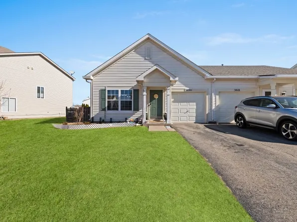 3020 Hoffman St, Plano, IL 60545