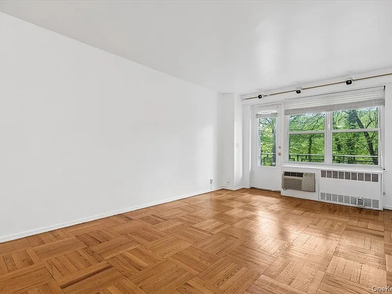281 Garth Rd #C2H — Photo 13