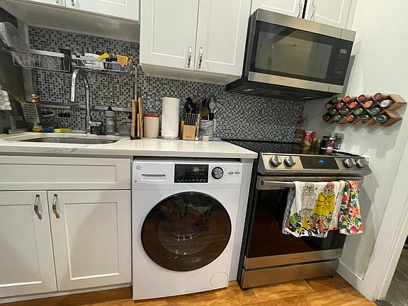 2nd image of 409 Knickerbocker Ave #5