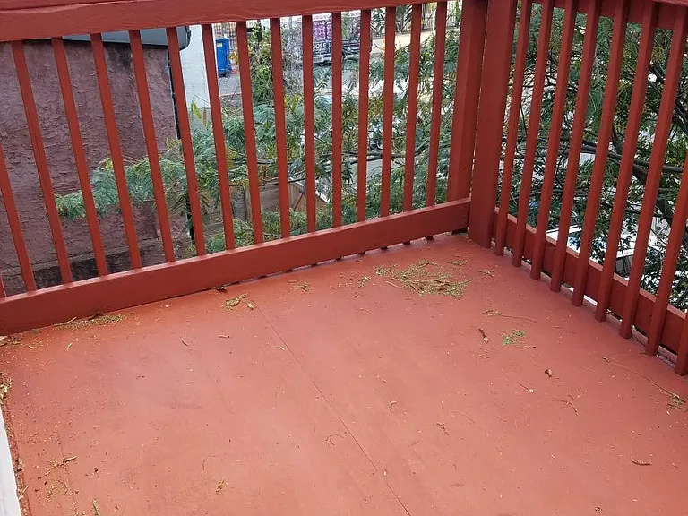 Private Deck